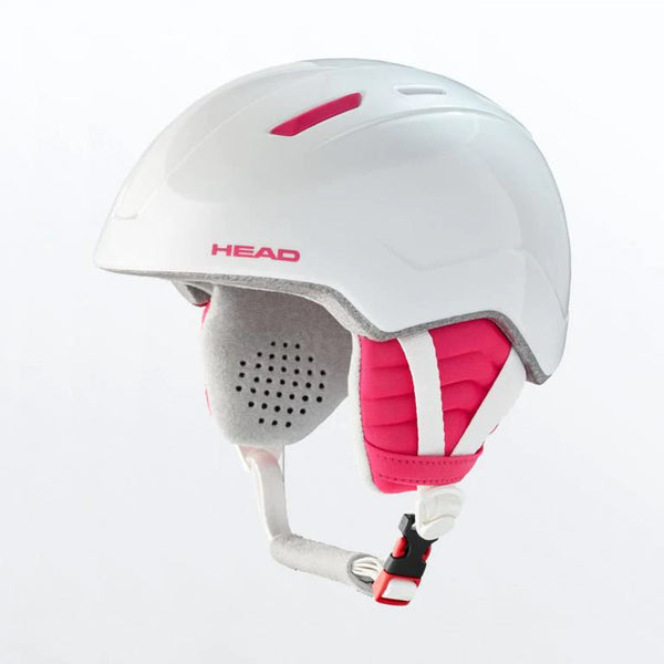 The helmet's size and fit feature 2D adjustability, which provides supreme comfort and added wearability for growing kids
