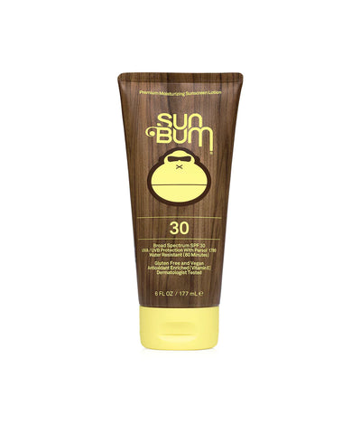 This moisturizing sunscreen formula will protect your skin from harmful UVA/UVB rays while enriching your skin with Vitamin E, an antioxidant that helps to neutralize free radicals, which are the main cause of premature skin aging.