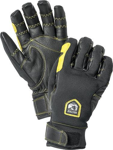 The Hestra Ergo Grip Active Glove is made with Ergo Grip construction creating pre-curved fingers, minimal excess material, and seams positioned for optimal grip. 