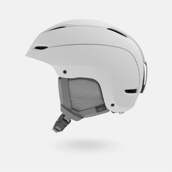The Giro Ceva MIPS® boasts a sleek silhouette, plenty of performance features and welcomes warmth at an affordable price.